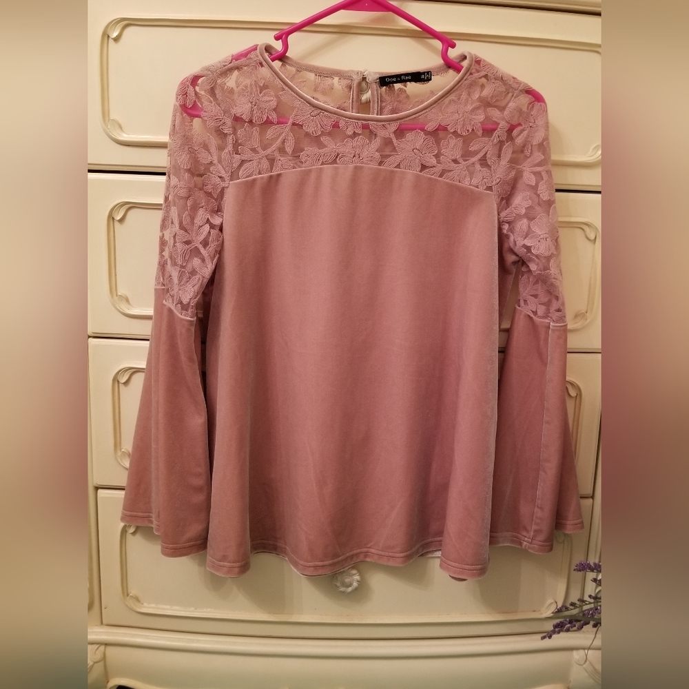 Doe & Rae Mauve Top